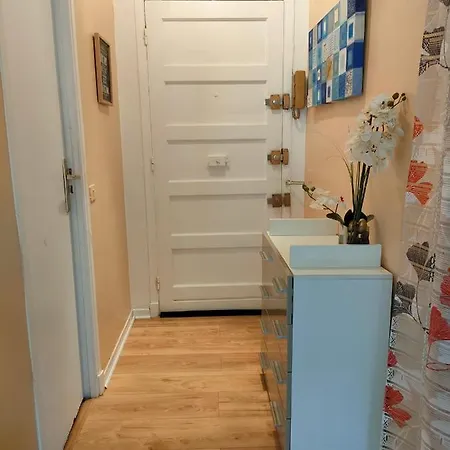 Appartement Avec Balcon A 7 Min Du Port Et De Garibaldi *